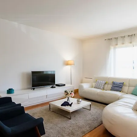 Apartment Garden Mills Lisbon