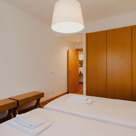 Garden Mills * Lisbon